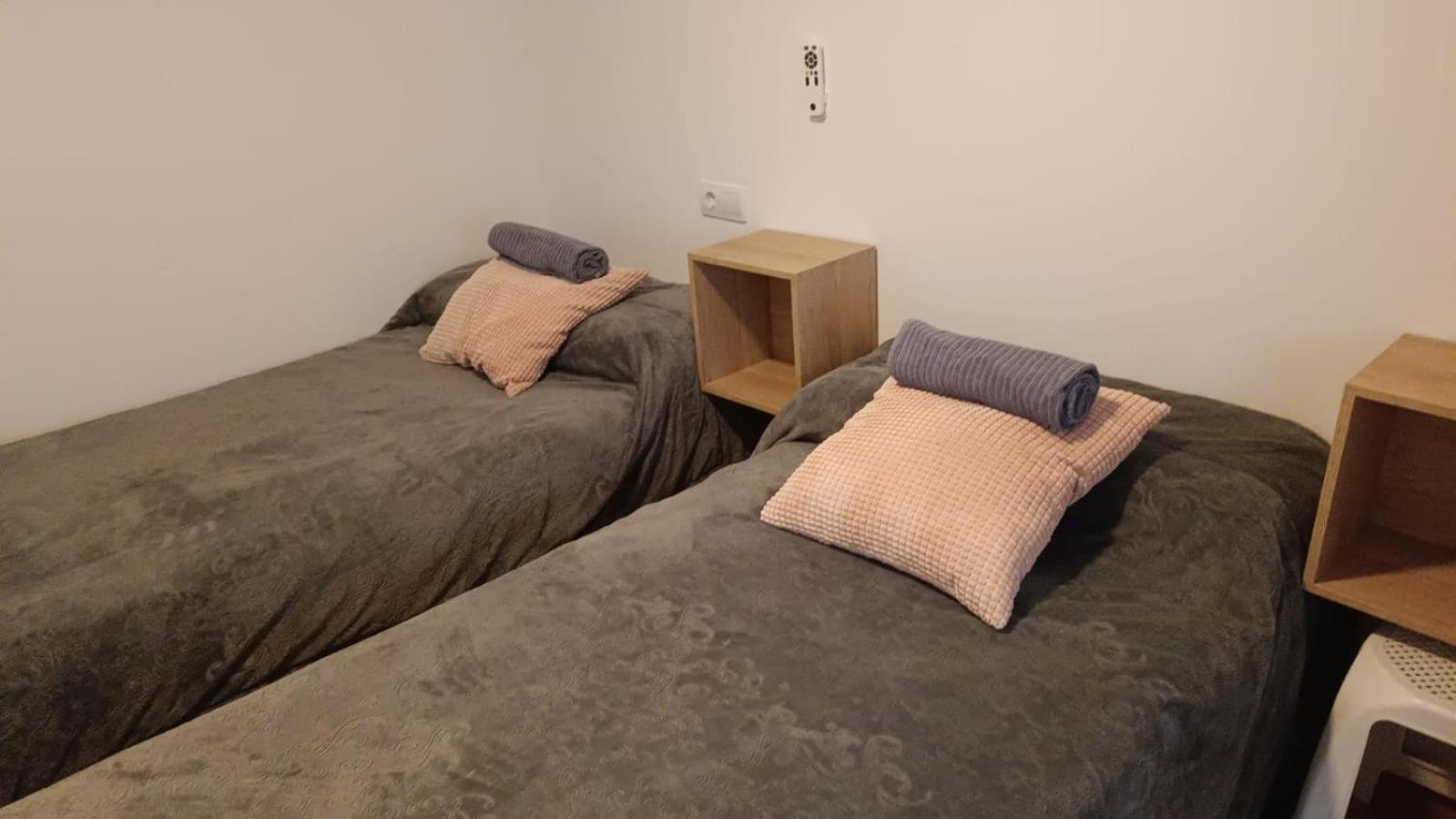Apartamento Parque Sur De Hellin Bagian luar foto